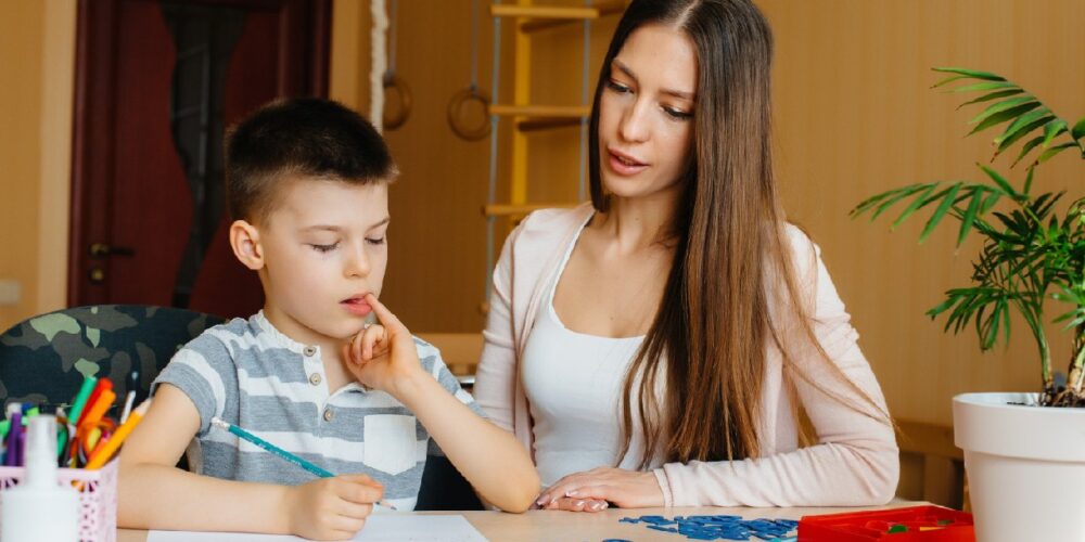 O Que É Deficiência Intelectual - Centro AMA Desenvolvimento